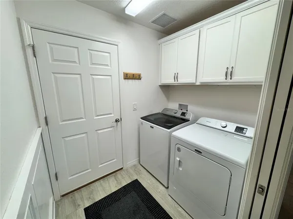 $1,800 | 5822 Roudell Way, The Villages, FL 32163