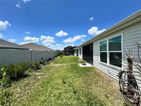 $1,800 | 5822 Roudell Way, The Villages, FL 32163