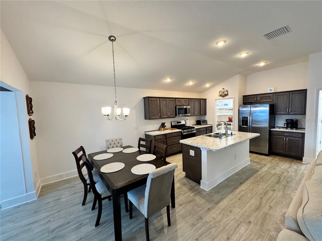 5822 Roudell Way The Villages, FL 32163 - Photo 3 of 19