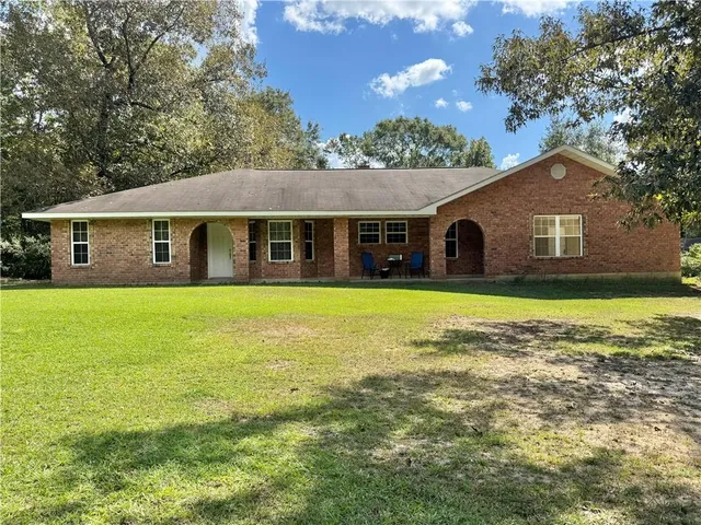 $244,900 | 235 Prospect Road, Dry Prong, LA 71423