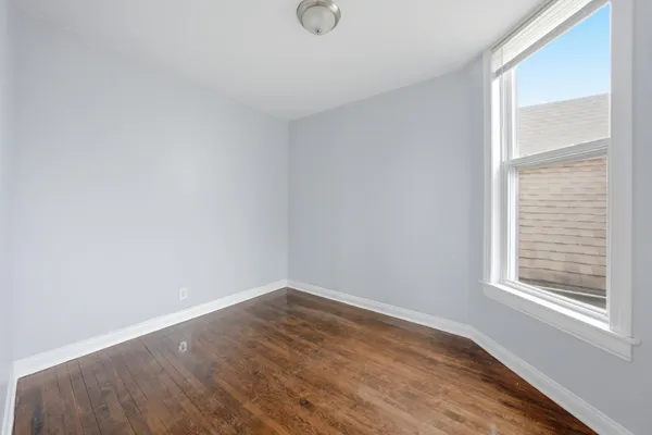 $1,750 | 7242 South May Street, Unit 1, Chicago, IL 60621