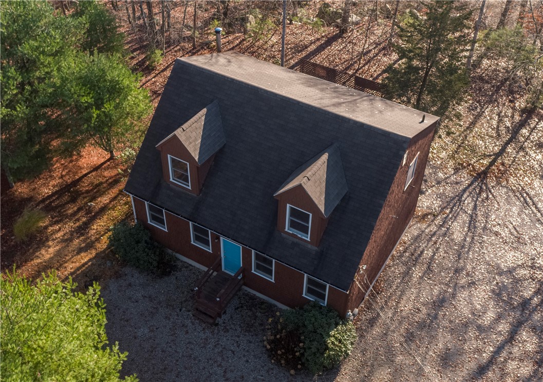 122 Canonchet Road Hopkinton, RI 02832 - Photo 8 of 32