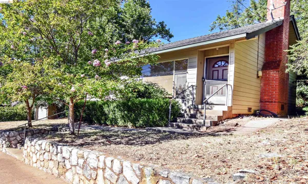 $359,000 | 541 South Shepherd Street, Sonora, CA 95370
