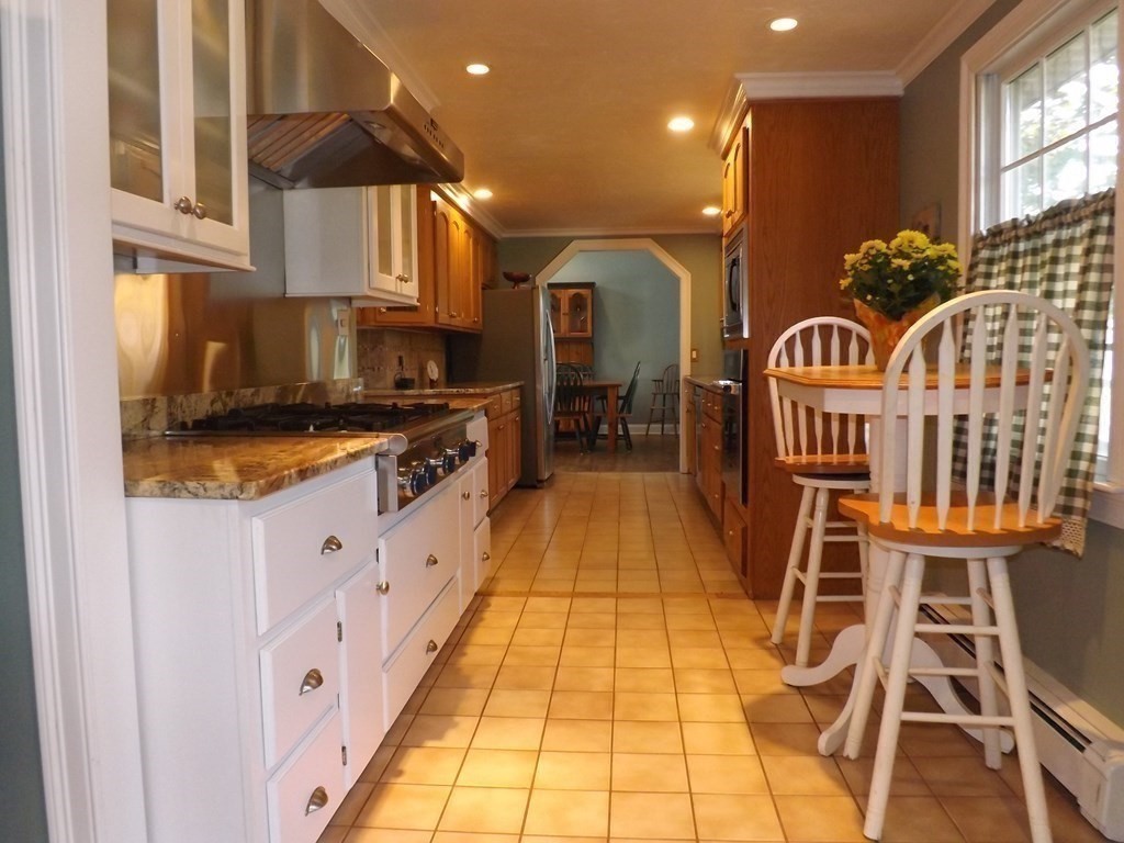 47 Hingham Road Grafton, MA 01536 - Photo 12 of 42 Gallery Image 12