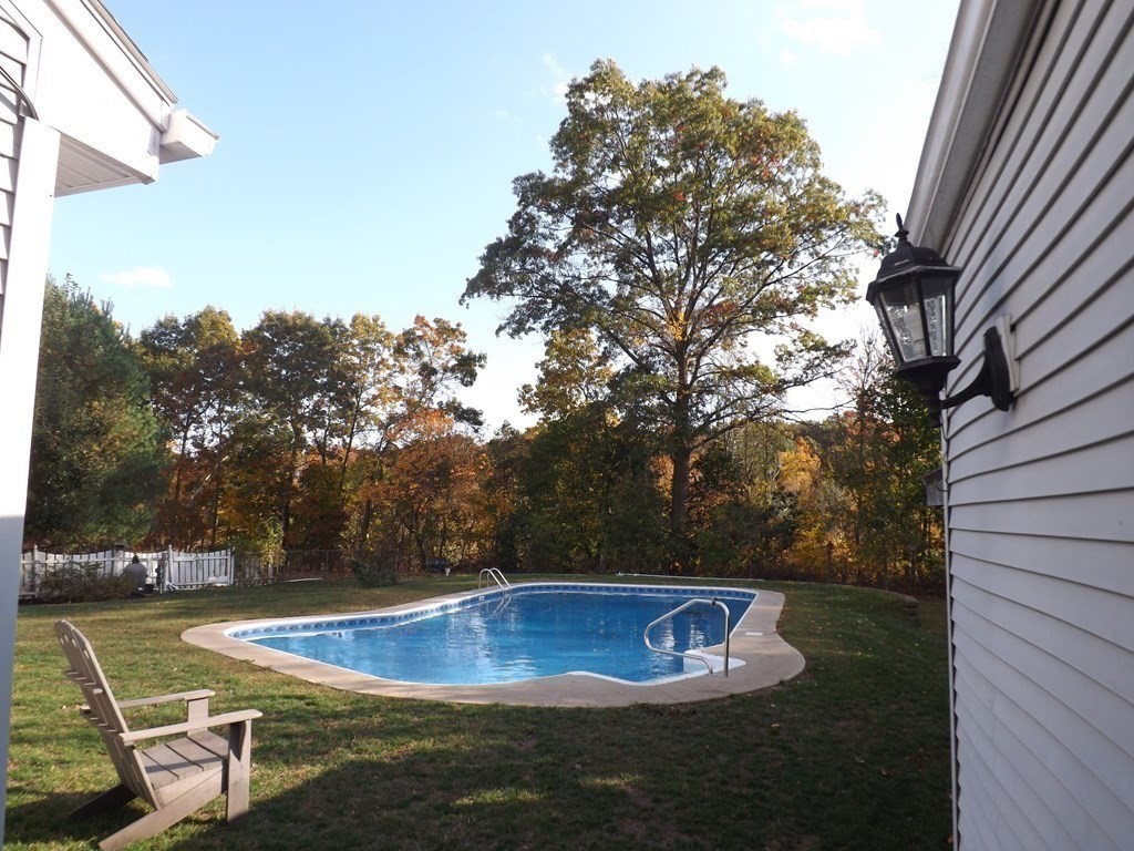 47 Hingham Road Grafton, MA 01536 - Photo 3 of 42 Gallery Image 3