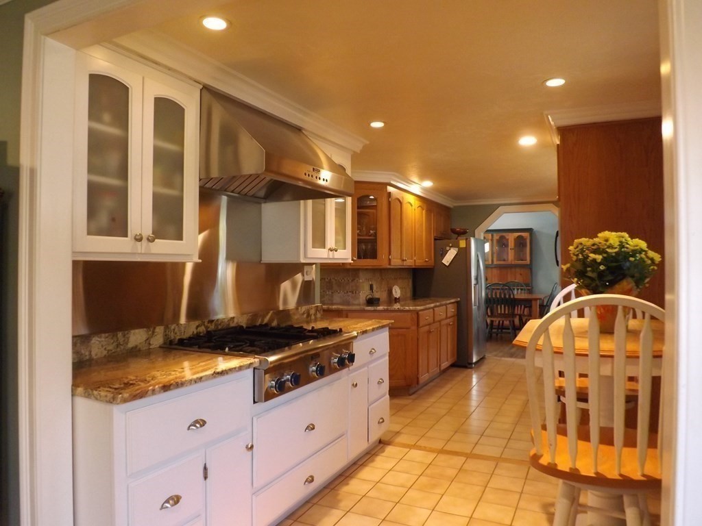 47 Hingham Road Grafton, MA 01536 - Photo 5 of 42 Gallery Image 5
