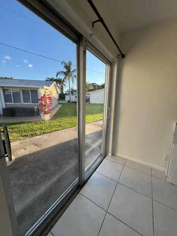 $1,900 | 2845 Duke Lane, Delray Beach, FL 33445