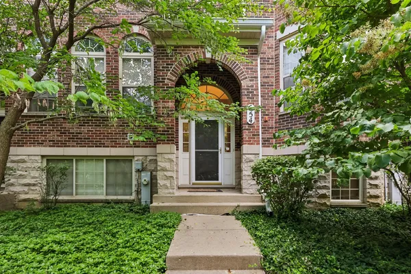 $439,900 | 654 Astor Lane, Wheeling, IL 60090