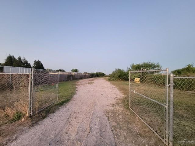 9300 North Val Verde Road Donna, TX 78537 - Photo 6 of 6 a view of a backyard