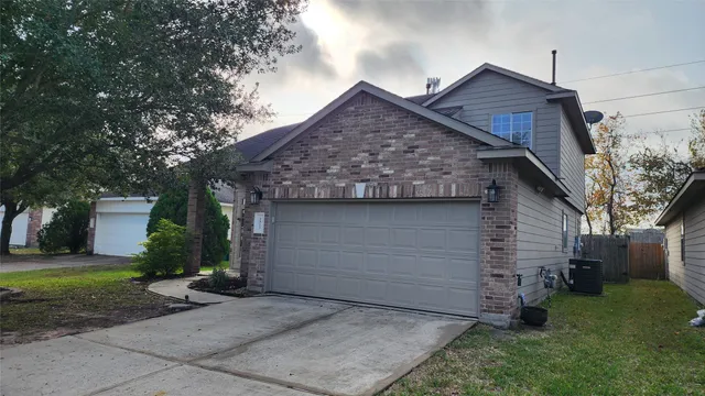 $2,200 | 3911 Falvel Cove Drive, Spring, TX 77388
