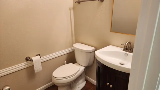 $2,200 | 3911 Falvel Cove Drive, Spring, TX 77388