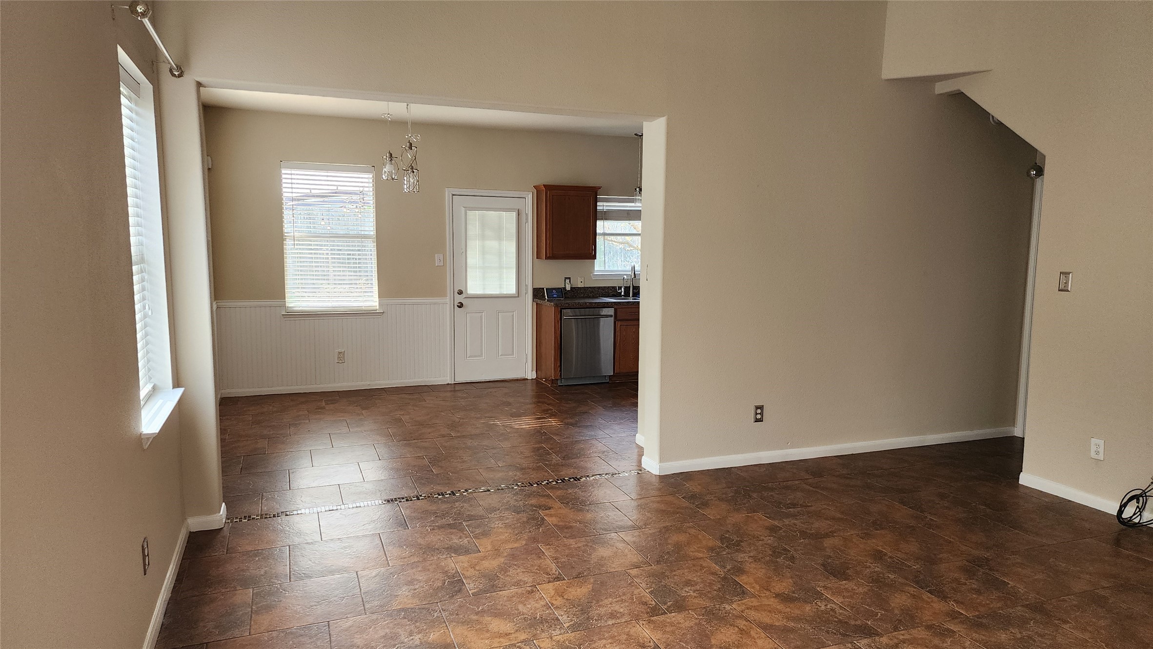 3911 Falvel Cove Drive Spring, TX 77388 - Photo 10 of 47