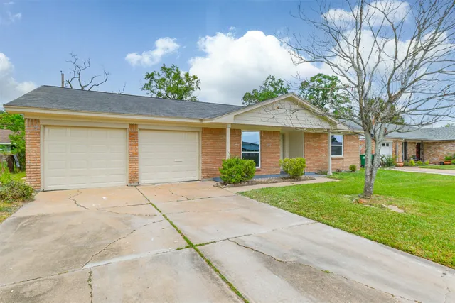 $249,900 | 4314 Woodmont Drive, Houston, TX 77045