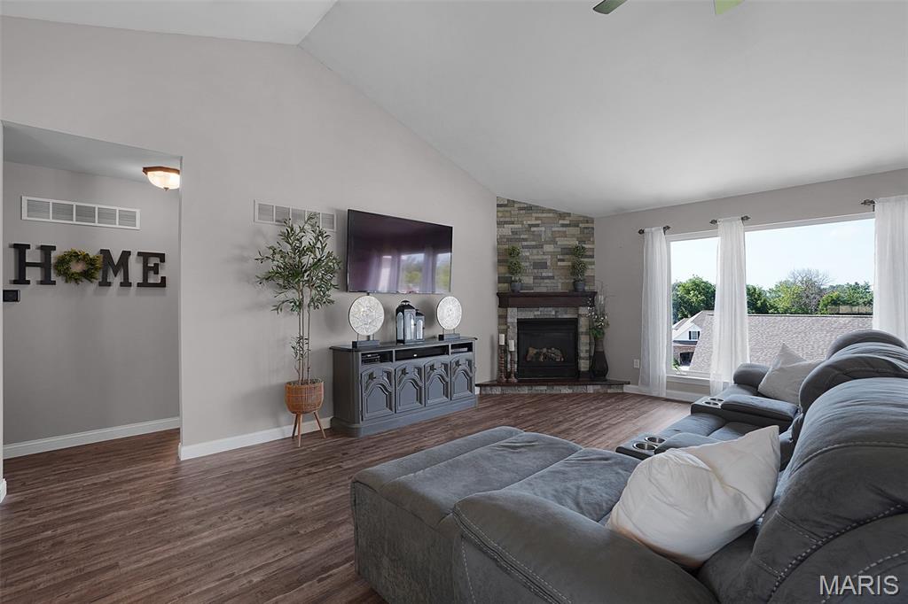 517 Windy Hills Drive Washington, MO 63090 - Photo 7 of 33