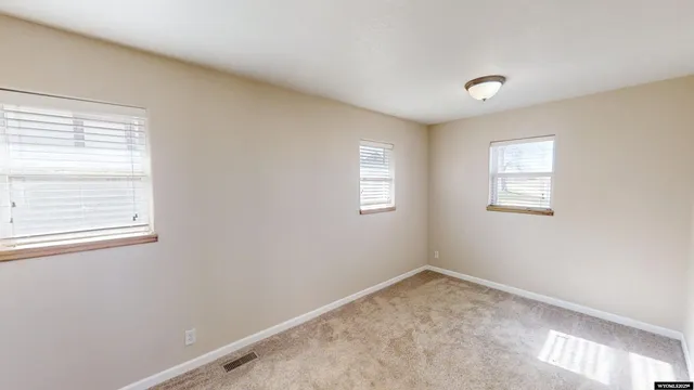 $169,900 | 1003 South Cherry Street, Casper, WY 82604