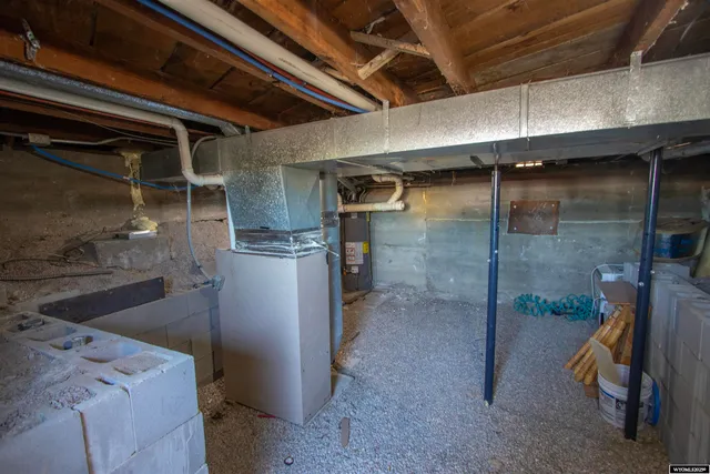 $169,900 | 1003 South Cherry Street, Casper, WY 82604