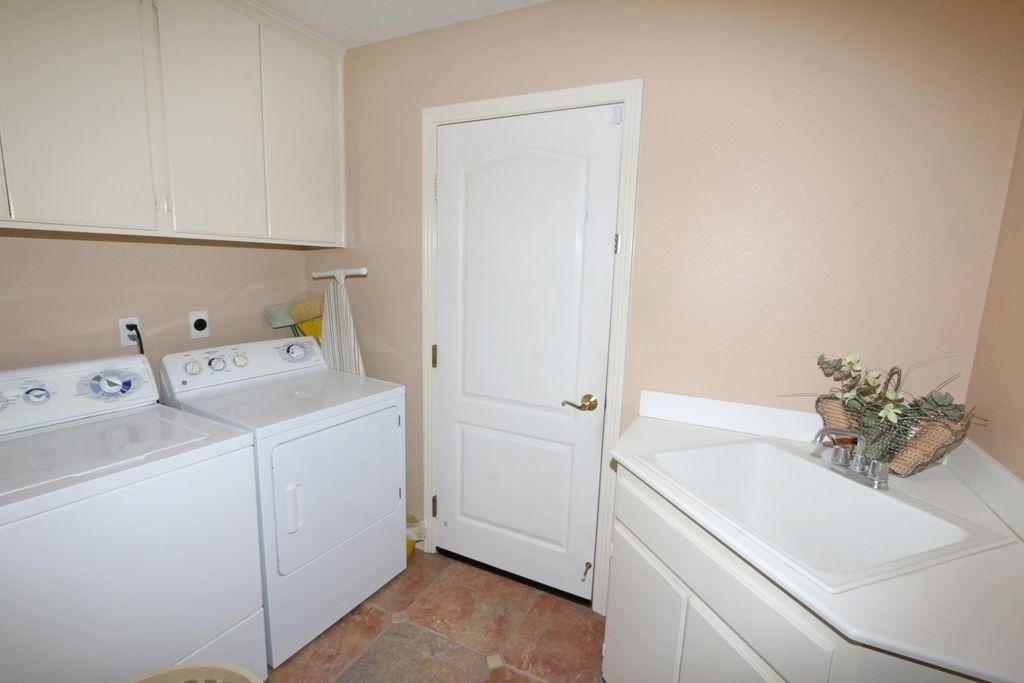 2361 Old Ranch Road Escondido, CA 92027 - Photo 10 of 25