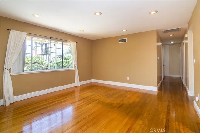 $3,950 | 1033 Tapies Court, Newbury Park, CA 91320