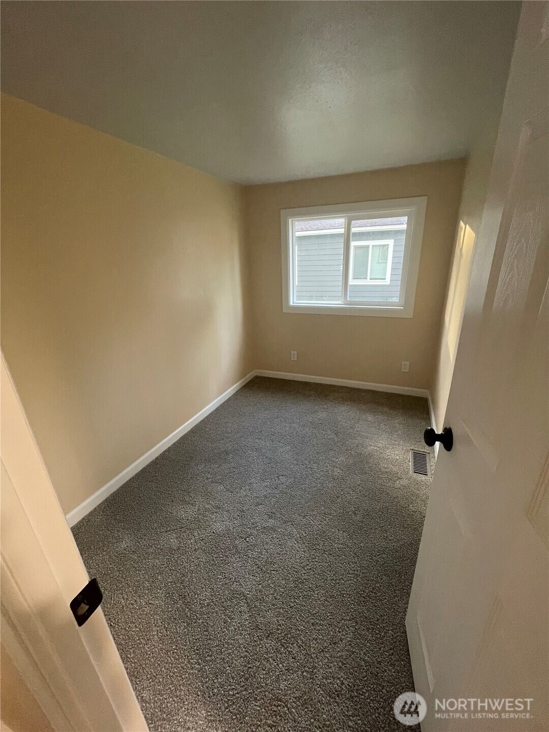 1014 West Smith Road, Unit 25 Bellingham, WA 98226 - Photo 9 of 12 Gallery Image 9