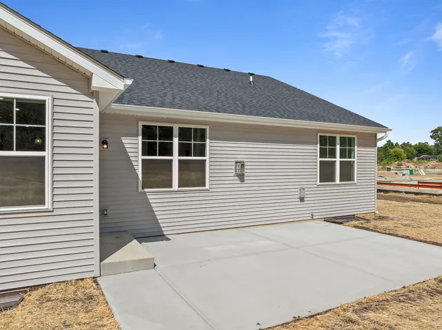 $387,950 | 1575 Meadowview Court, Whitewater, WI 53190