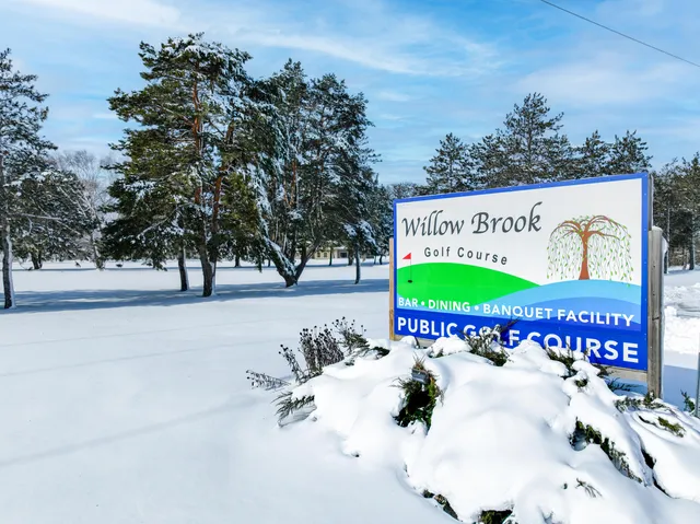 $387,950 | 1575 Meadowview Court, Whitewater, WI 53190