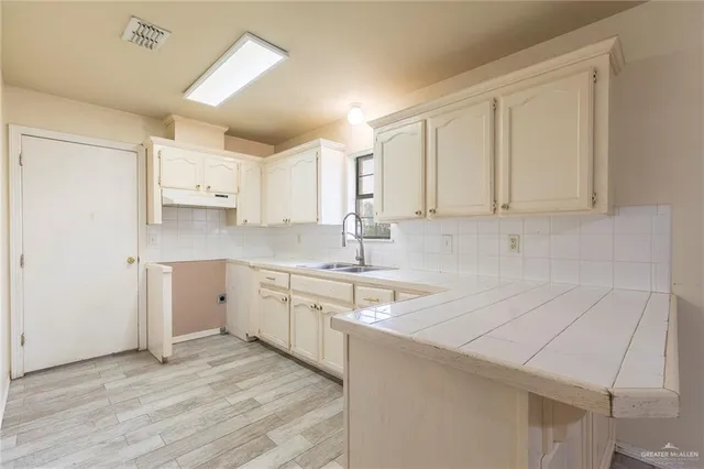 $215,000 | 2616 King Drive, Donna, TX 78537