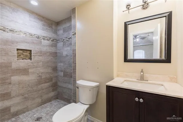 $215,000 | 2616 King Drive, Donna, TX 78537