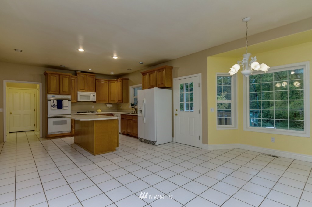 1717 Matz Road Ferndale, WA 98248 - Photo 9 of 23