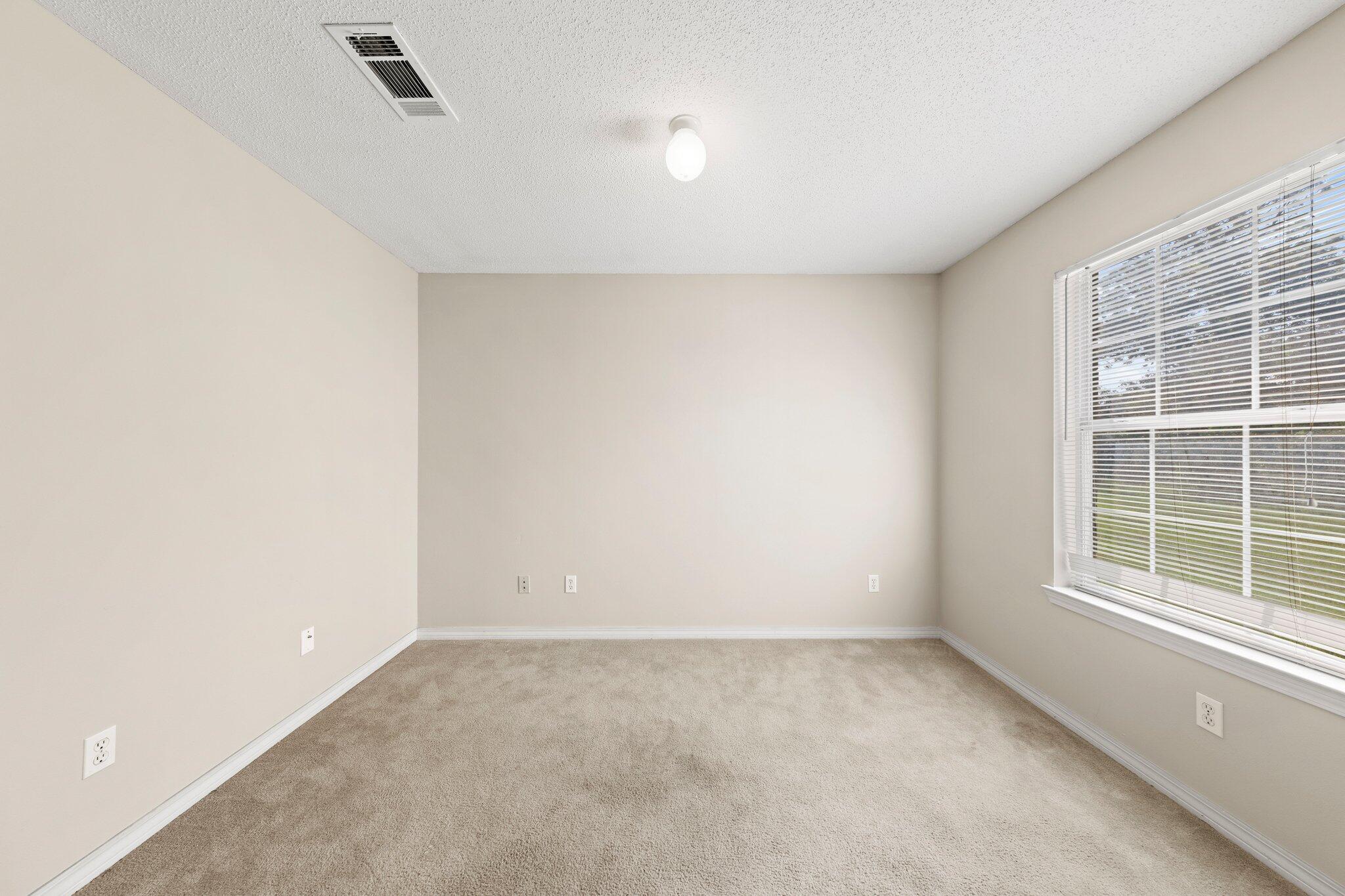 9400 North North Loop Road Pensacola, FL 32507 - Photo 14 of 33 Moore Media_13