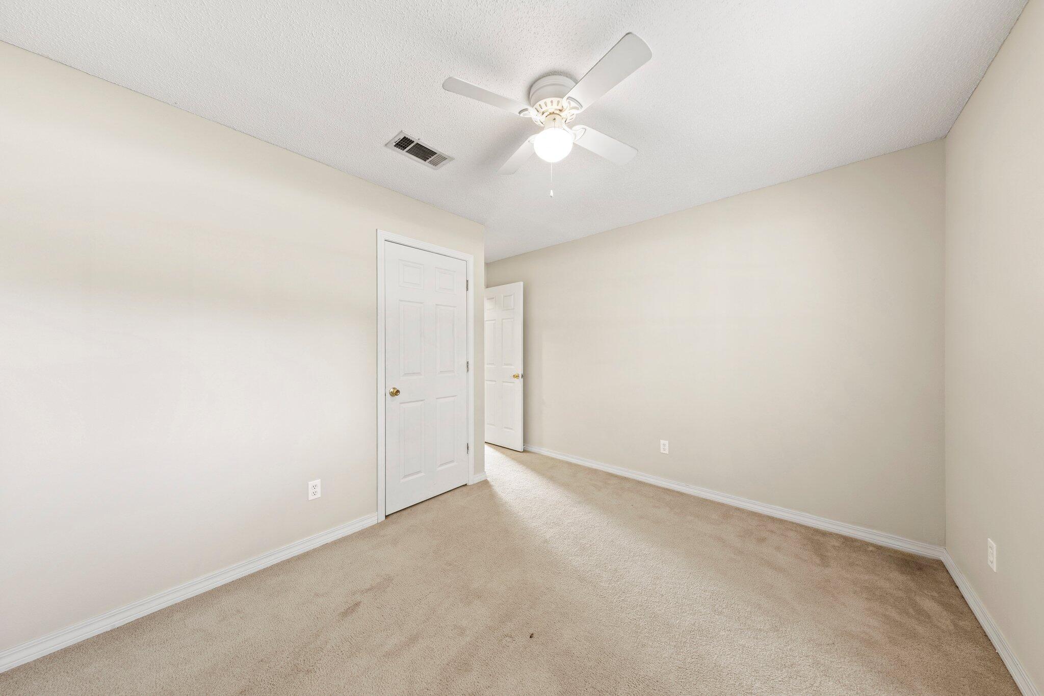 9400 North North Loop Road Pensacola, FL 32507 - Photo 17 of 33 Moore Media_16