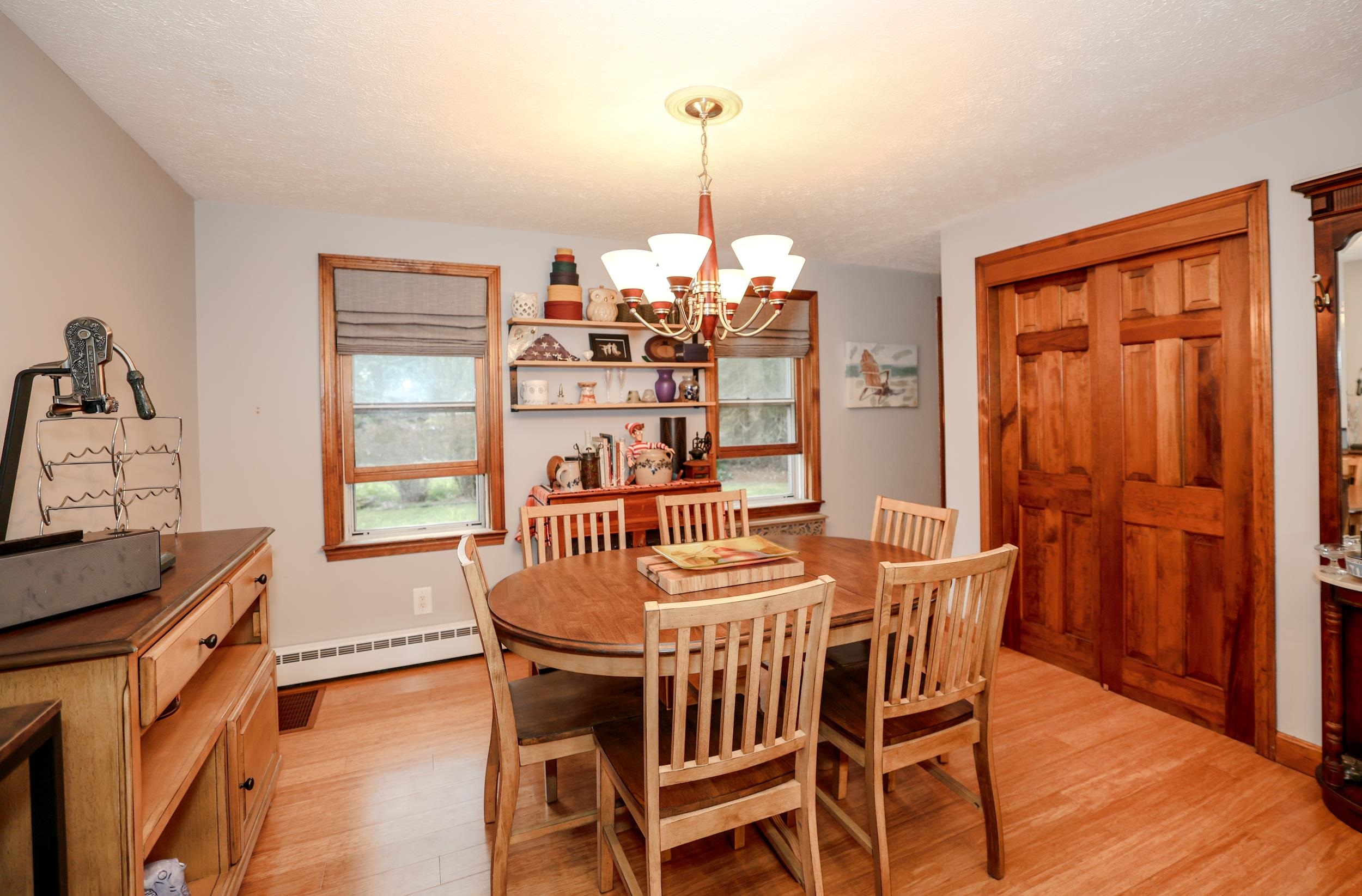 8 Raelynn Drive Derry, NH 03038 - Photo 7 of 27 Gallery Image 7