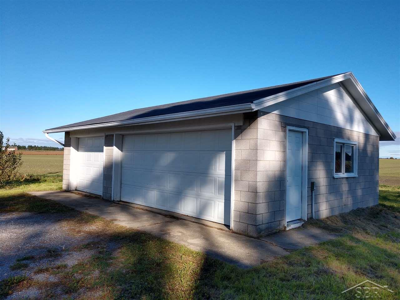 11681 East Washington Road Reese, MI 48757 - Photo 24 of 28 31392415-23.JPG