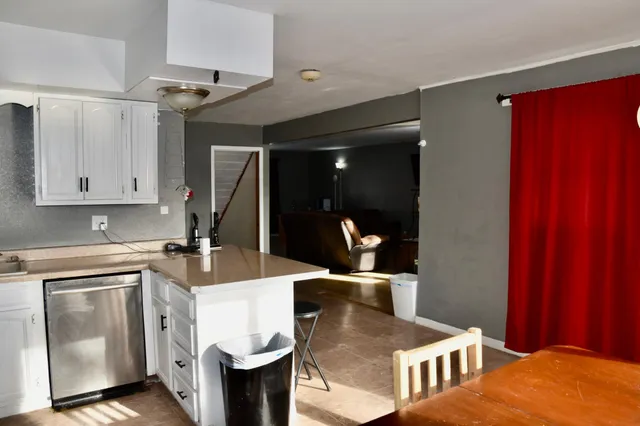 $199,000 | 935 4th Street Northeast, Sibley, IA 51249