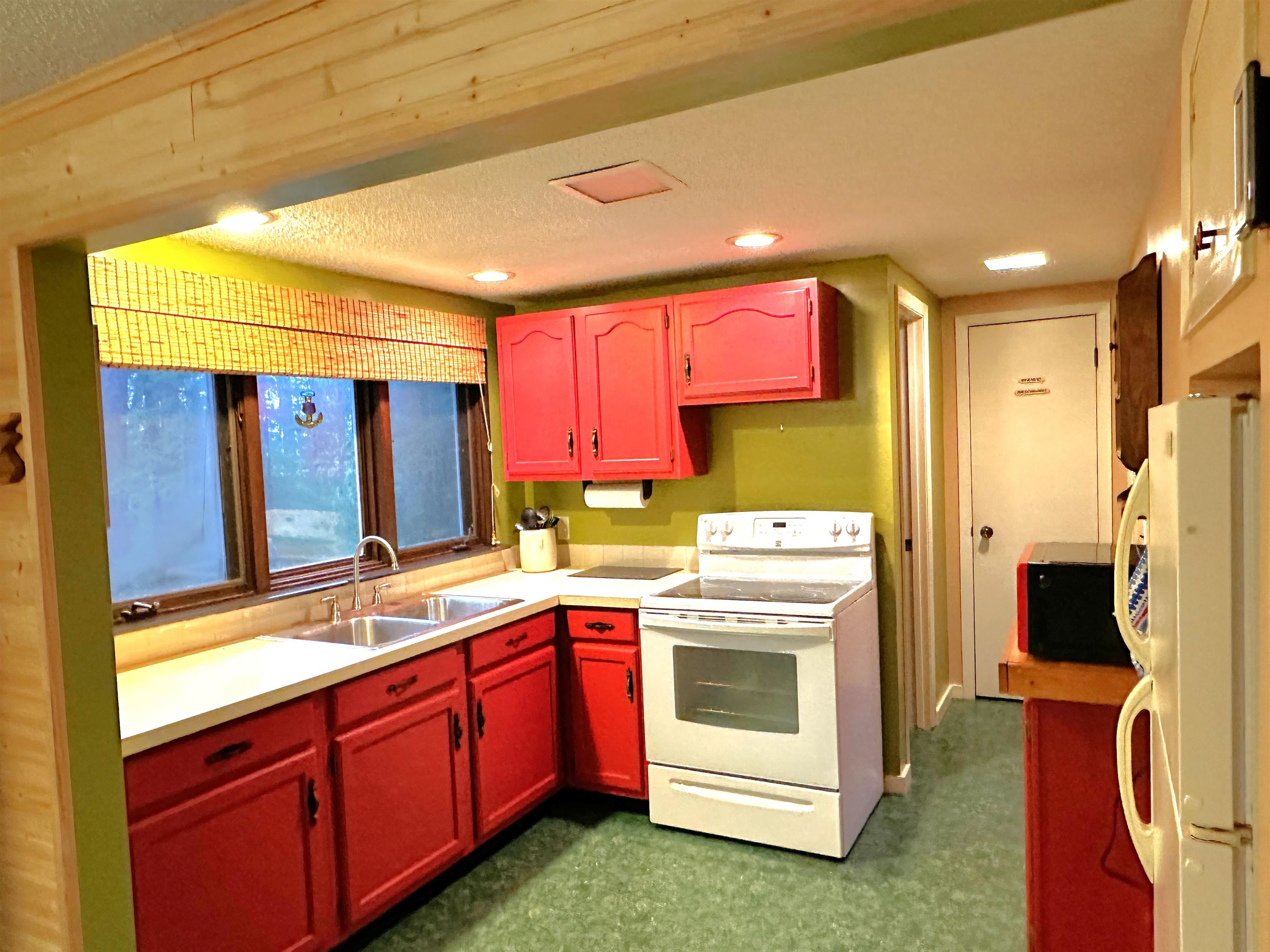 1995 Pine Tree Trail Ely, MN 55731 - Photo 9 of 31