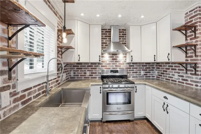 $2,200 | 456 Surrey Hill Way, Henrietta, NY 14623