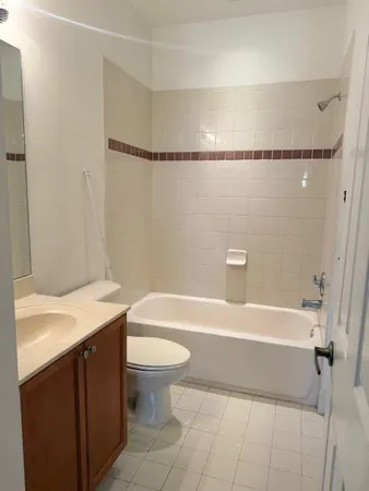 $2,300 | 398 Lake Monterey Circle, Boynton Beach, FL 33426