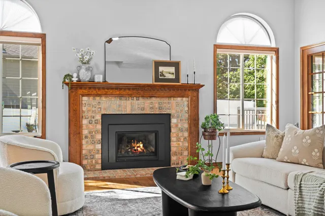 $699,900 | 1124 East Brierwood Drive, Spokane, WA 99218