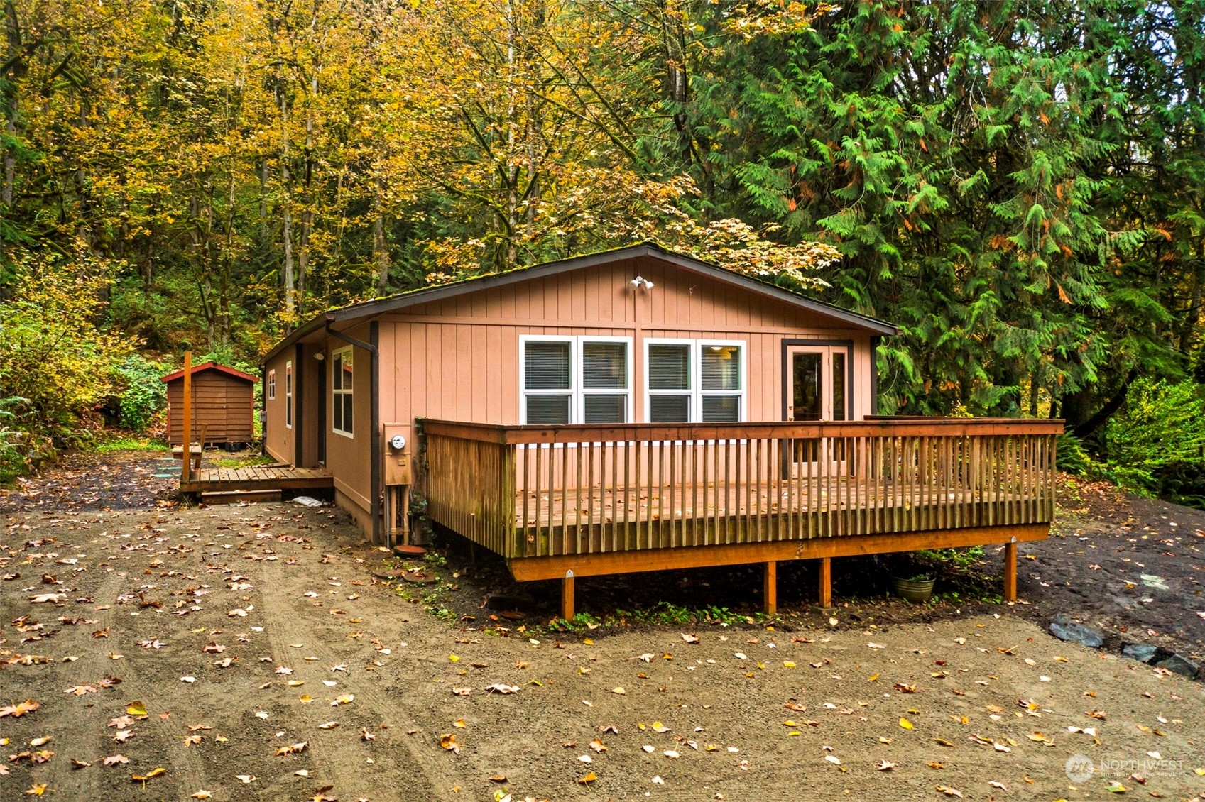 6829 Preston-Fall City Road Southeast Issaquah, WA 98027 - Photo 1 of 37 Gallery Image 1