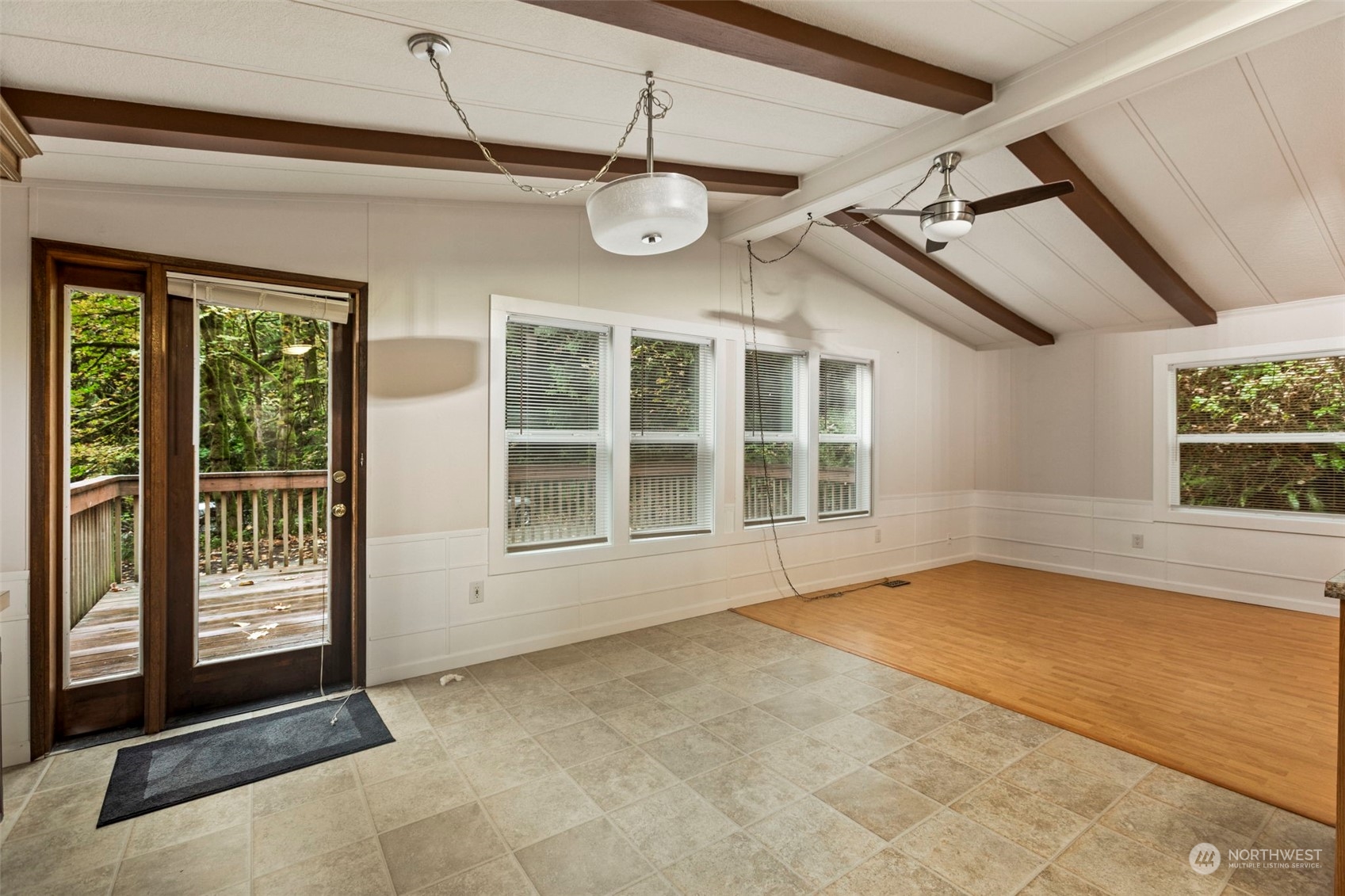 6829 Preston-Fall City Road Southeast Issaquah, WA 98027 - Photo 11 of 37 Gallery Image 11