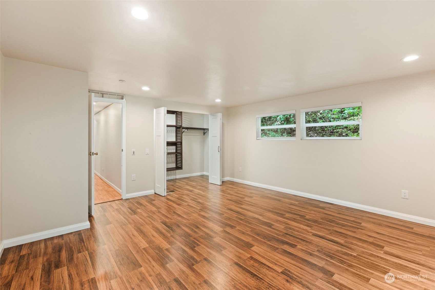 6829 Preston-Fall City Road Southeast Issaquah, WA 98027 - Photo 19 of 37 Gallery Image 19