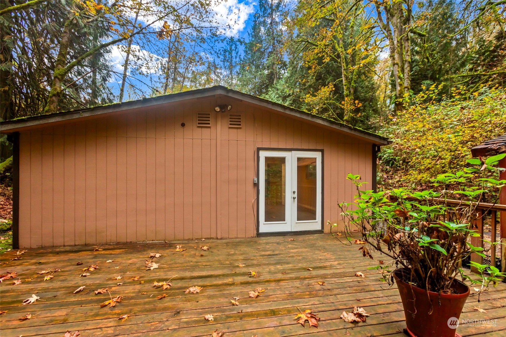 6829 Preston-Fall City Road Southeast Issaquah, WA 98027 - Photo 24 of 37 Gallery Image 24