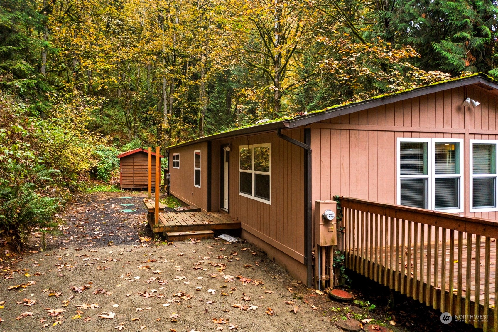 6829 Preston-Fall City Road Southeast Issaquah, WA 98027 - Photo 29 of 37 Gallery Image 29