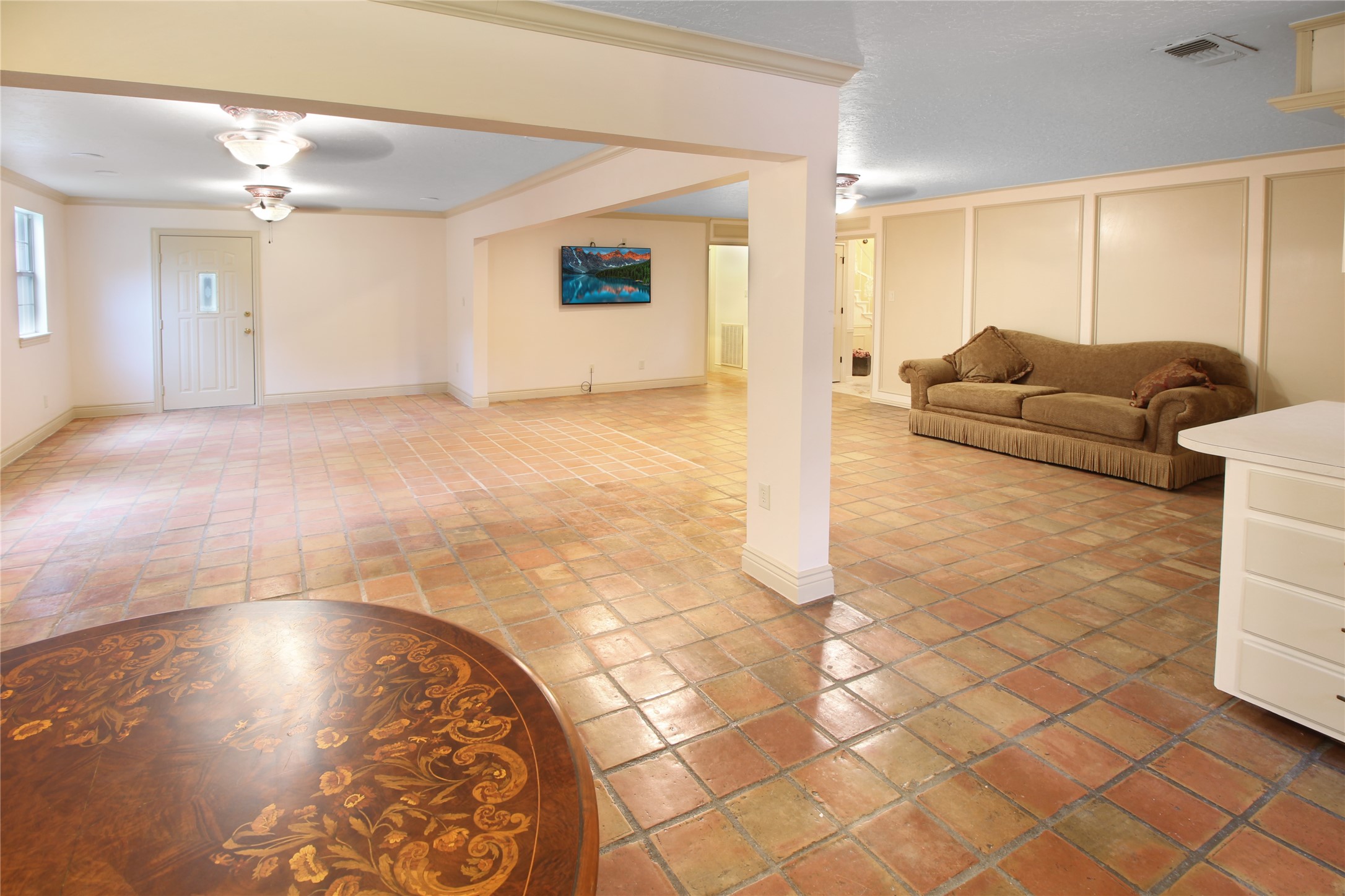 7531 Ralick Court Spring, TX 77379 - Photo 36 of 42 a living room with furniture and a table
