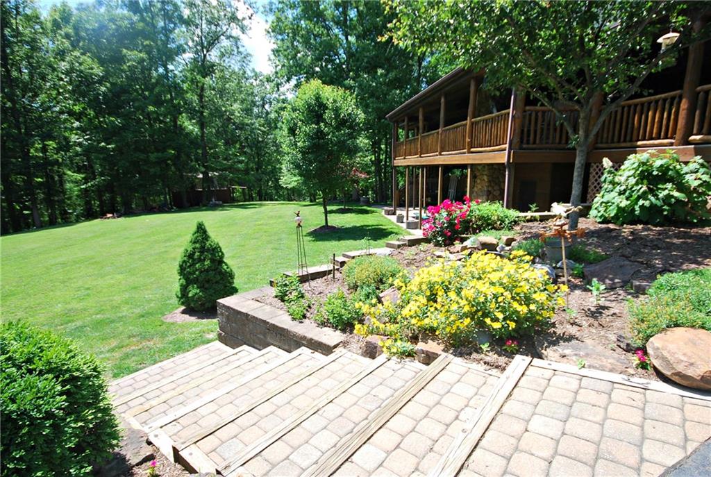 8248 Grandview Road Columbus, IN 47201 - Photo 22 of 29