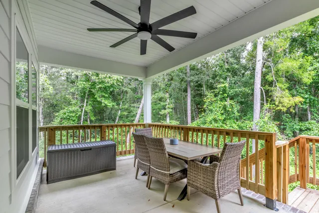 $409,900 | 158 Lafayette Creek, Freeport, FL 32439