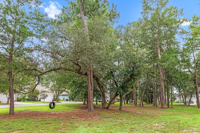 $409,900 | 158 Lafayette Creek, Freeport, FL 32439