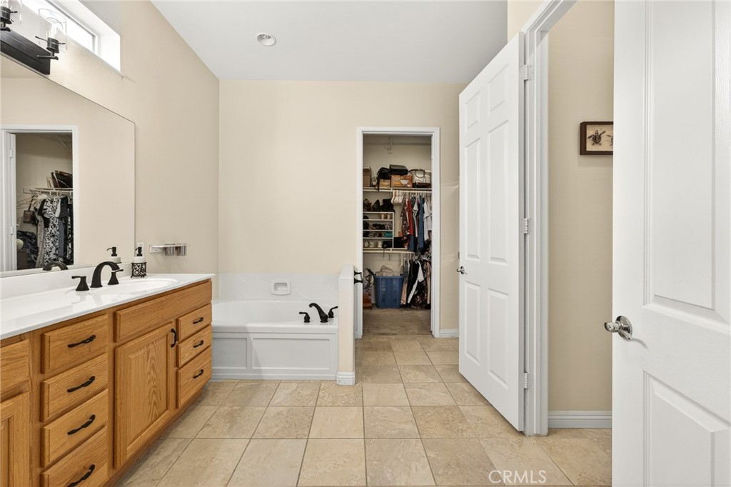 1710 Reyes Lane Beaumont, CA 92223 - Photo 14 of 34
