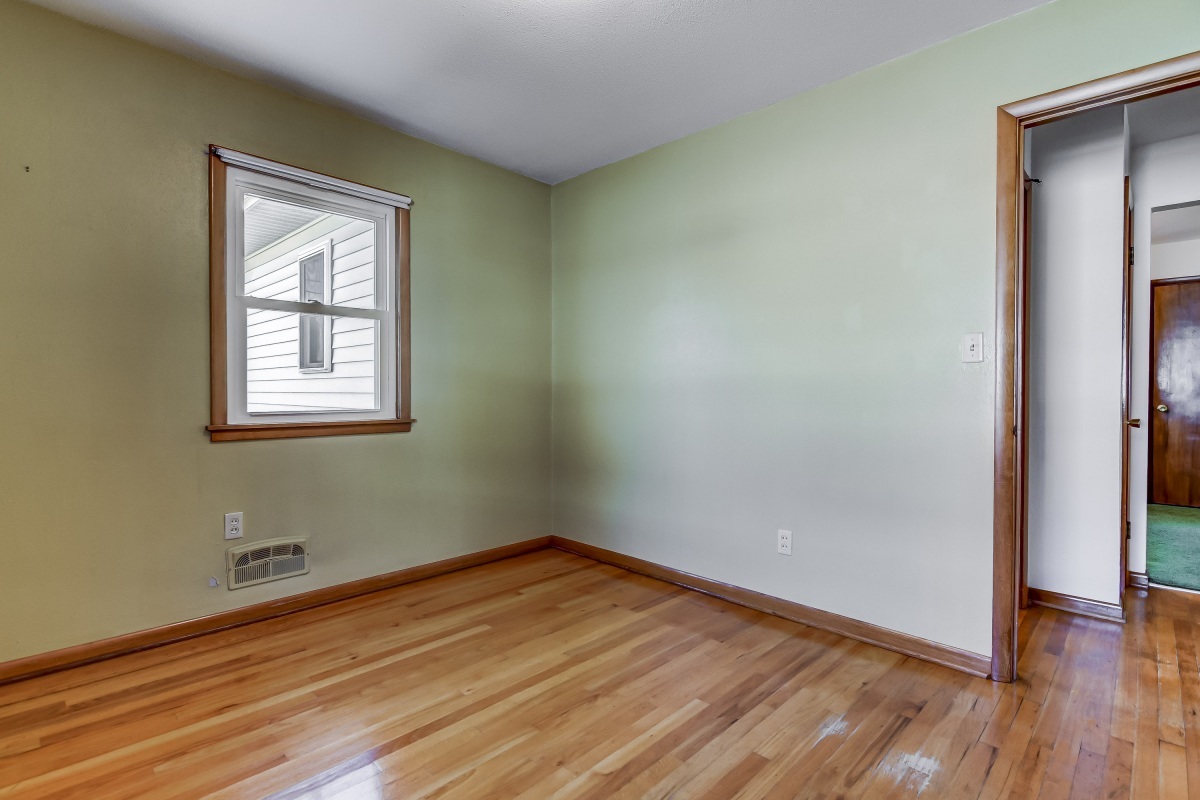 2308 Eastview Drive Springfield, IL 62702 - Photo 17 of 43 Gallery Image 17