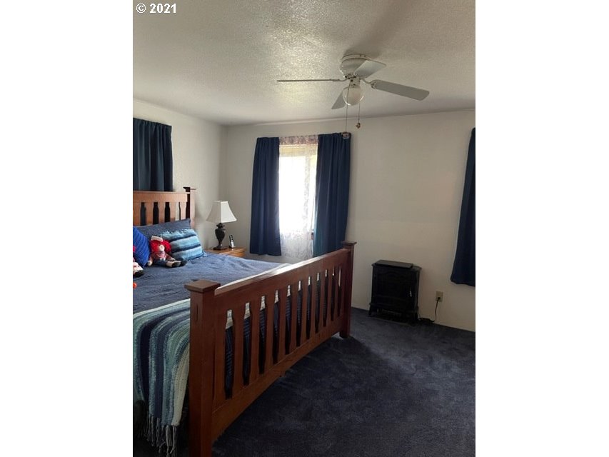 3151 Springbrook Road Medford, OR 97504 - Photo 6 of 17 Gallery Image 6