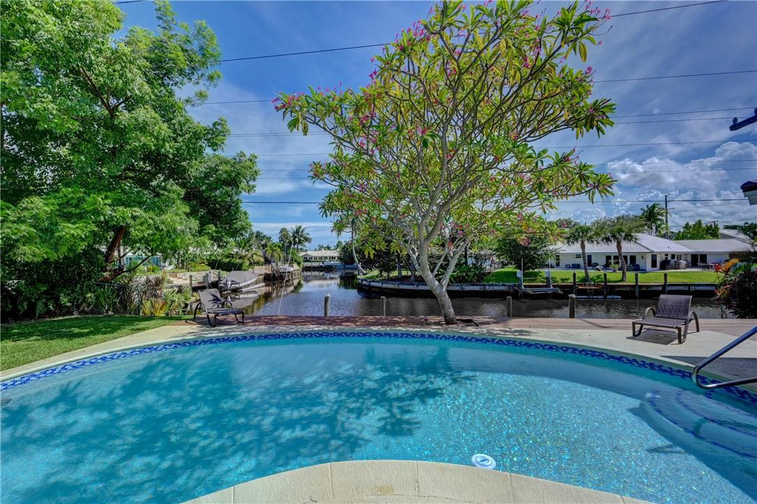 840 Southwest 7th Street Boca Raton, FL 33486 - Photo 2 of 33 Photo 30